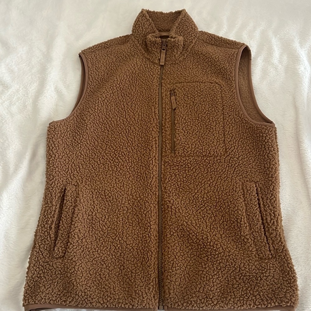 GAP Fleece Vest